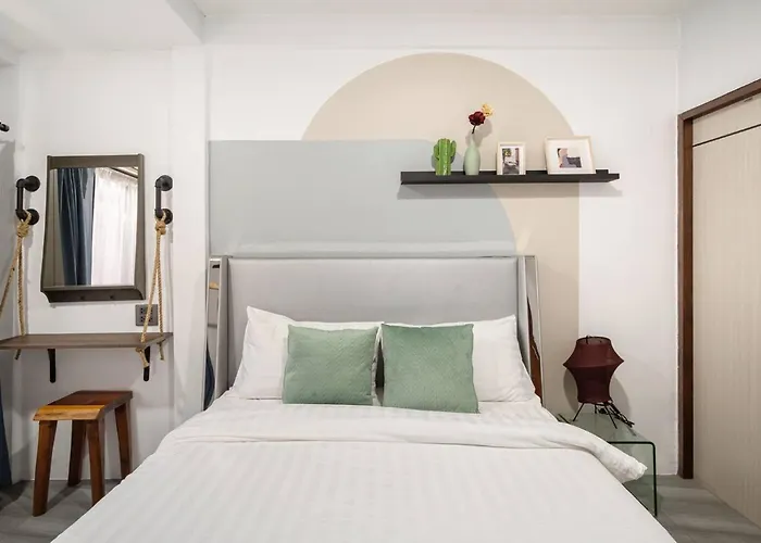 Spacious 4br Family Chatuchak Market 12 Sleeps Bangkok