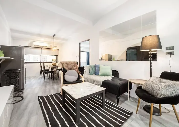 Spacious 4br Family Chatuchak Market 12 Sleeps Appartement Bangkok